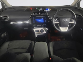 Used Toyota Prius 2017 for sale - 75596863: Photo