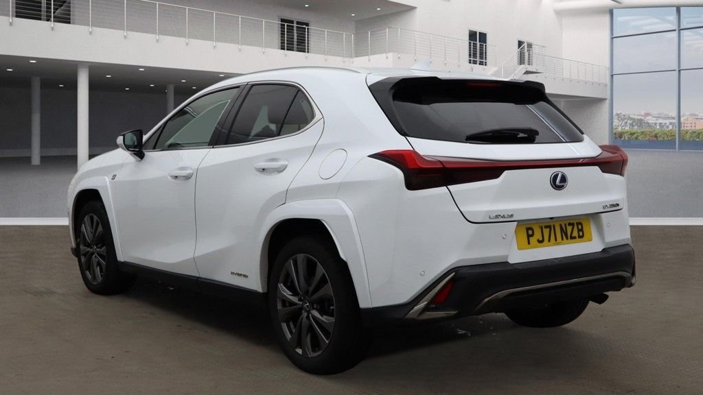 Used Lexus UX 2022 for sale - 76389833: Photo 3