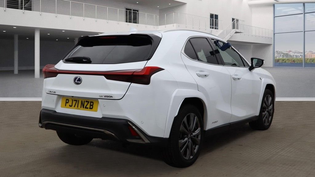 Used Lexus UX 2022 for sale - 76389833: Photo 4