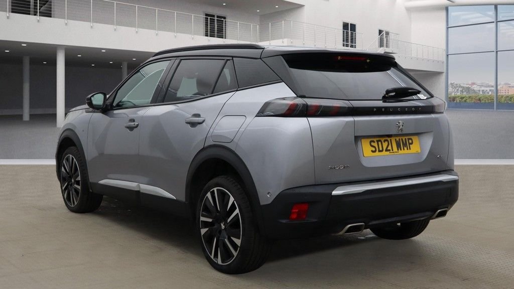 Used Peugeot 2008 2021 for sale - 76356489: Photo 3