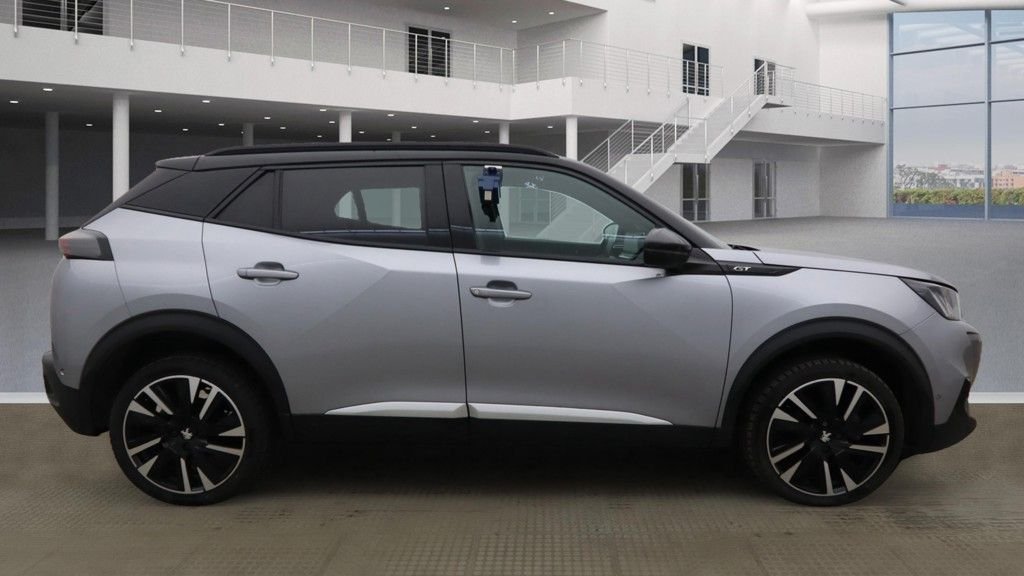 Used Peugeot 2008 2021 for sale - 76356489: Photo 5
