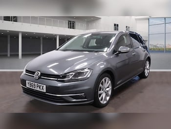 Used Volkswagen Golf 2019 for sale - 77121989: Photo