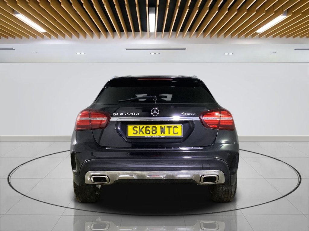 Used Mercedes-Benz GLA 2018 for sale - 76520765: Photo 7