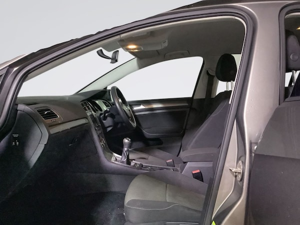 Used Volkswagen Golf 2014 for sale - 76210096: Photo 12