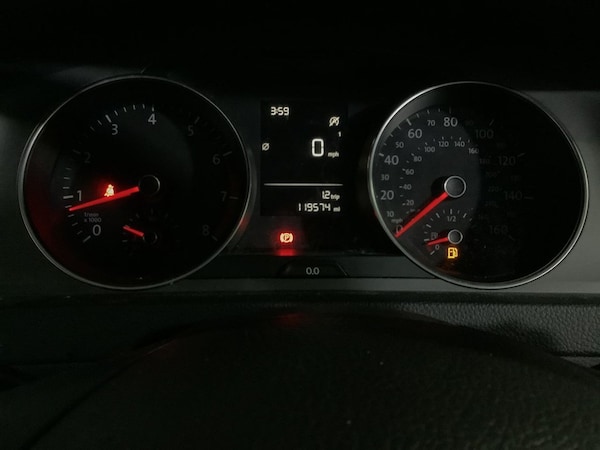 Used Volkswagen Golf 2014 for sale - 76210096: Photo 17