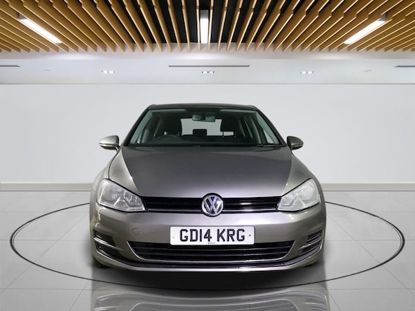 Used Volkswagen Golf 2014 for sale - 76210096: Photo 2
