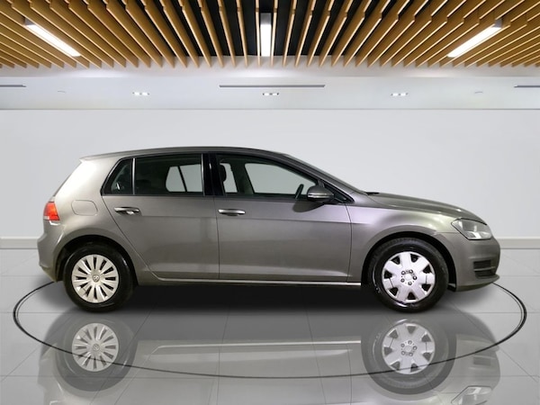 Used Volkswagen Golf 2014 for sale - 76210096: Photo 9