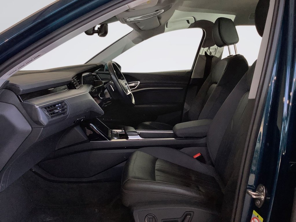 Used Audi e-tron 2021 for sale - 77806050: Photo 12