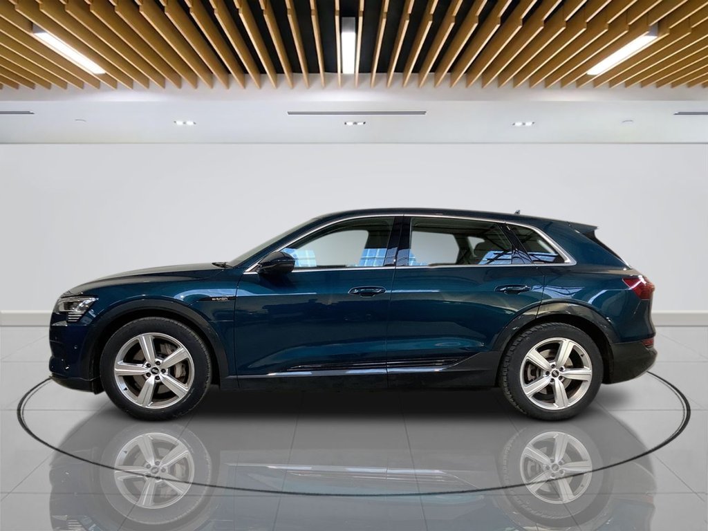 Used Audi e-tron 2021 for sale - 77806050: Photo 5