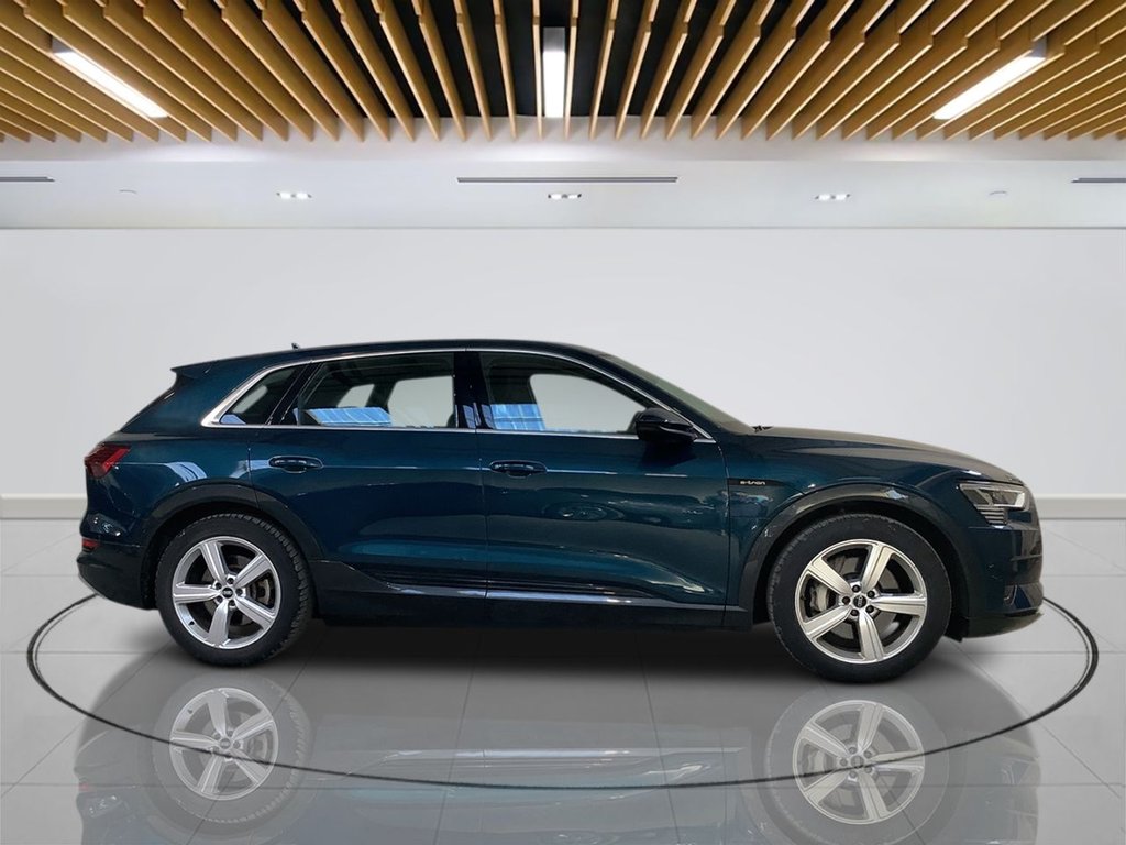 Used Audi e-tron 2021 for sale - 77806050: Photo 9