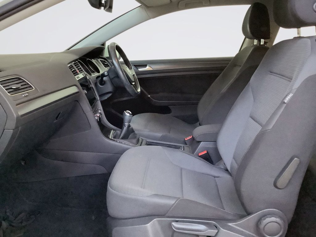 Used Volkswagen Golf 2018 for sale - 78200419: Photo 12