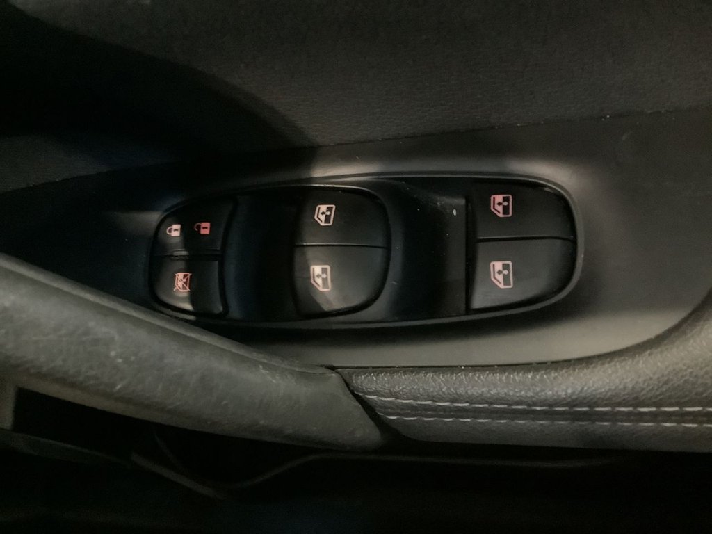 Used Nissan Qashqai 2019 for sale - 77820703: Photo 24