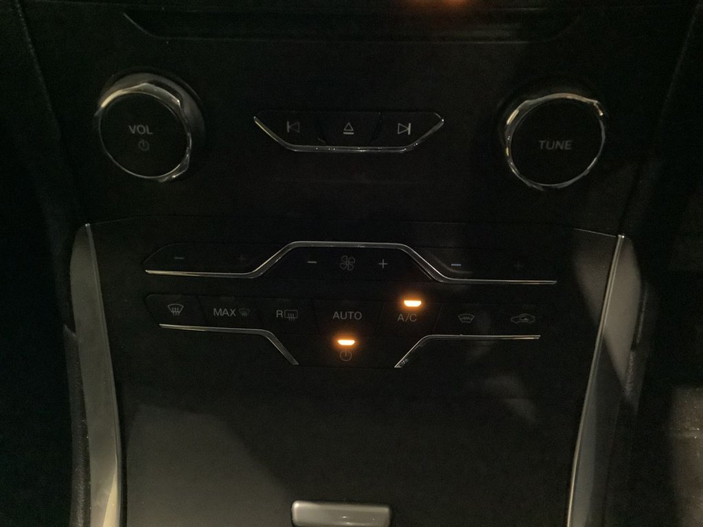 Used Ford S-Max 2017 for sale - 77820663: Photo 26