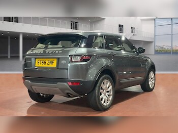 Used Land Rover Range Rover Evoque 2019 for sale - 76256225: Photo 4