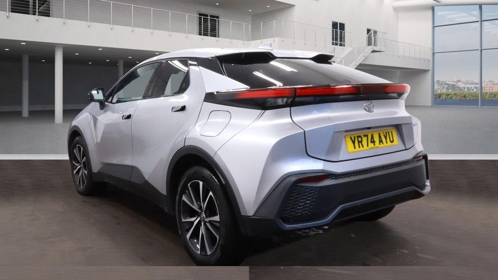 Used Toyota C-HR 2024 for sale - 77188560: Photo 9