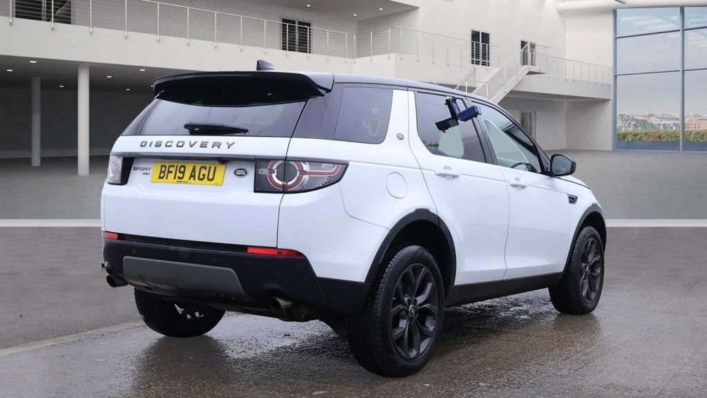 Used Land Rover Discovery Sport 2019 for sale - 76910422: Photo 4
