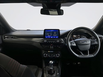 Used Ford Focus 2019 for sale - 79518105: Photo