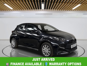 Used Toyota Yaris 2023 for sale - 79389844: Photo