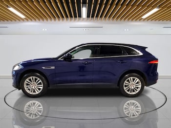 Used Jaguar F-Pace 2018 for sale - 77042572: Photo