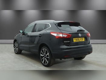 Used Nissan Qashqai 2017 for sale - 78463608: Photo