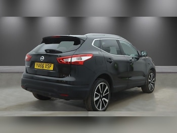 Used Nissan Qashqai 2017 for sale - 78463608: Photo