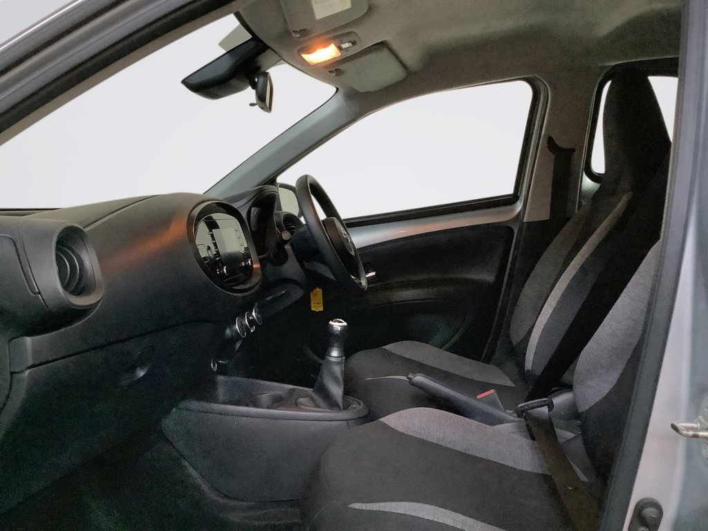 Used Toyota Aygo X 2022 for sale - 78088320: Photo 12