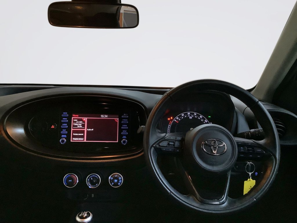 Used Toyota Aygo X 2022 for sale - 78088320: Photo 15