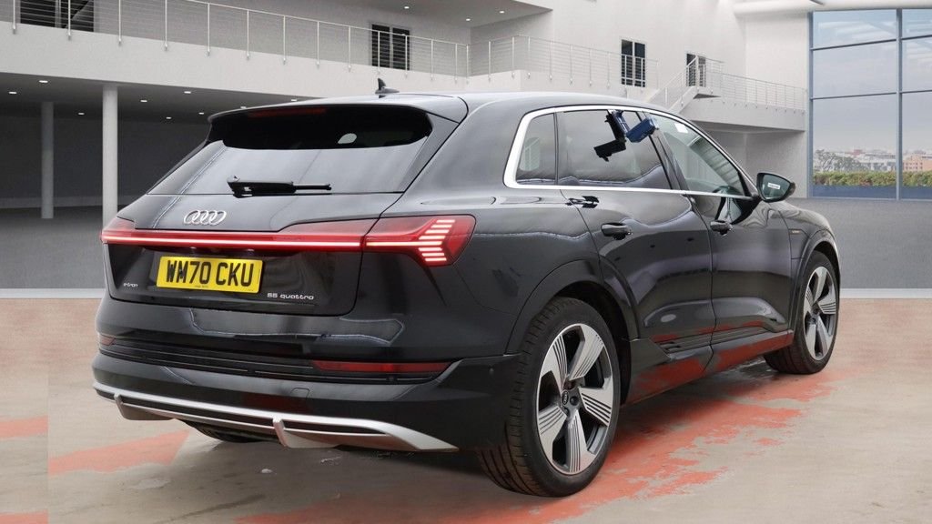 Used Audi e-tron 2020 for sale - 77792043: Photo 16