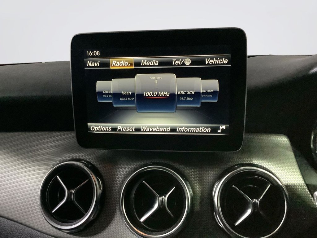 Used Mercedes-Benz GLA 2019 for sale - 76604695: Photo 19