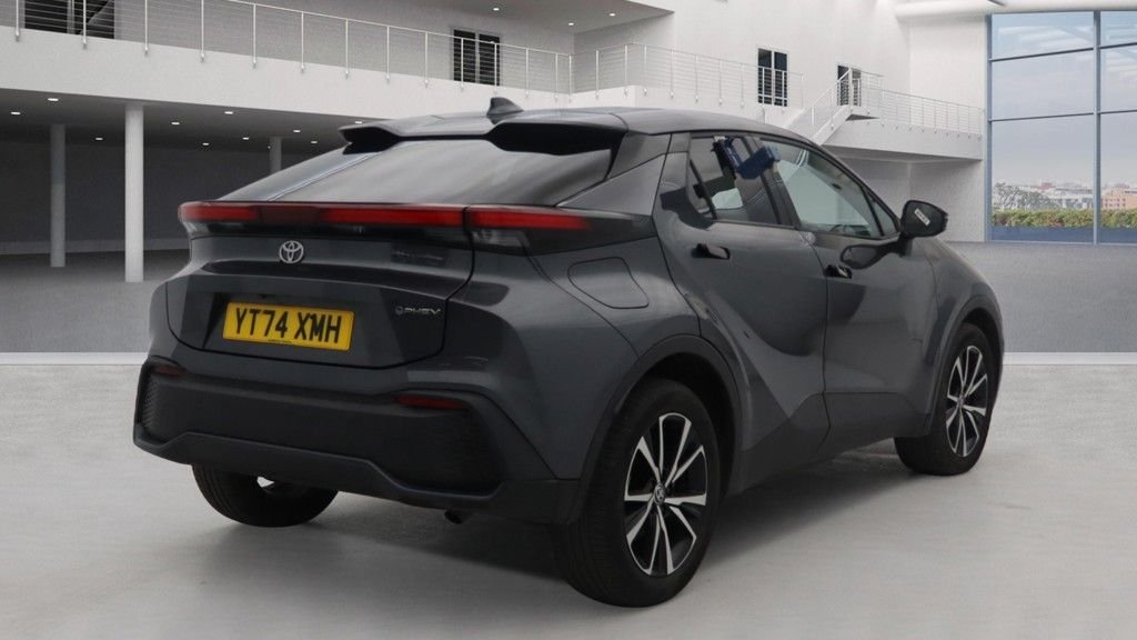Used Toyota C-HR 2024 for sale - 77368885: Photo 10