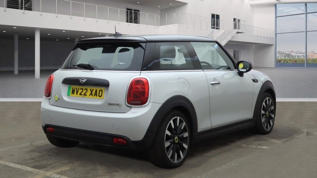 Used MINI Hatch 2022 for sale - 77609207: Photo 10