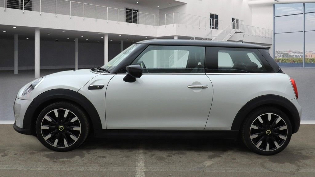 Used MINI Hatch 2022 for sale - 77609207: Photo 12