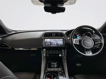 Used Jaguar F-Pace 2019 for sale - 79632221: Photo