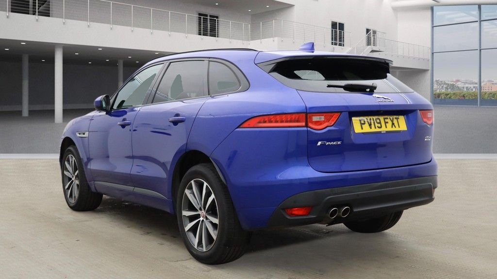 Used Jaguar F-Pace 2019 for sale - 77614206: Photo 3