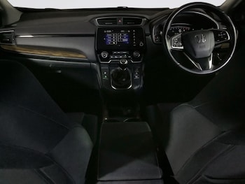 Used Honda CR-V 2019 for sale - 75912225: Photo