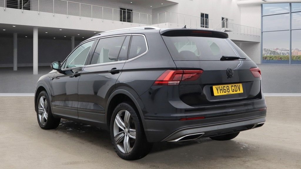 Used Volkswagen Tiguan Allspace 2018 for sale - 76139950: Photo 3