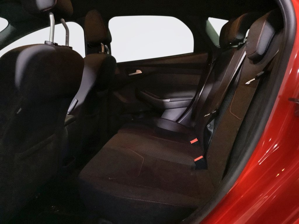 Used Ford Focus 2017 for sale - 76395666: Photo 10