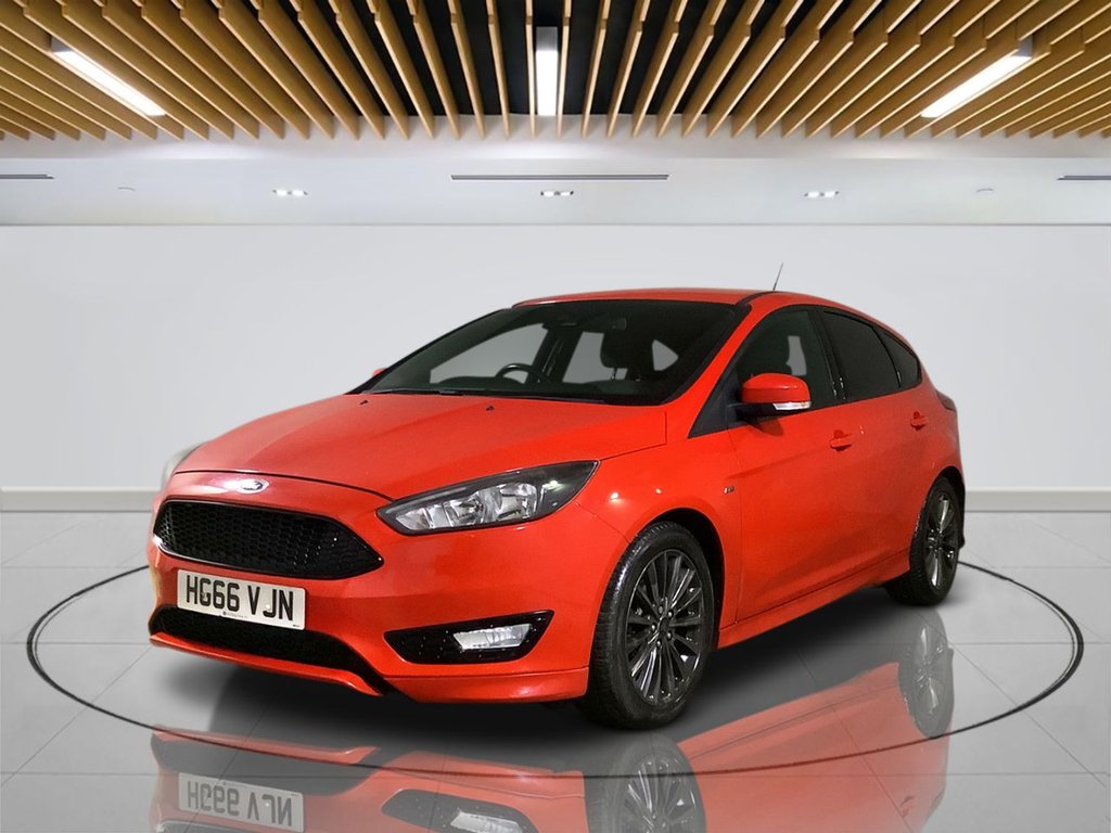Used Ford Focus 2017 for sale - 76395666: Photo 4