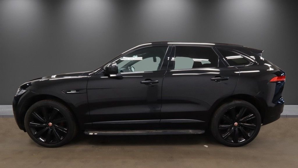 Used Jaguar F-Pace 2018 for sale - 78017453: Photo 6