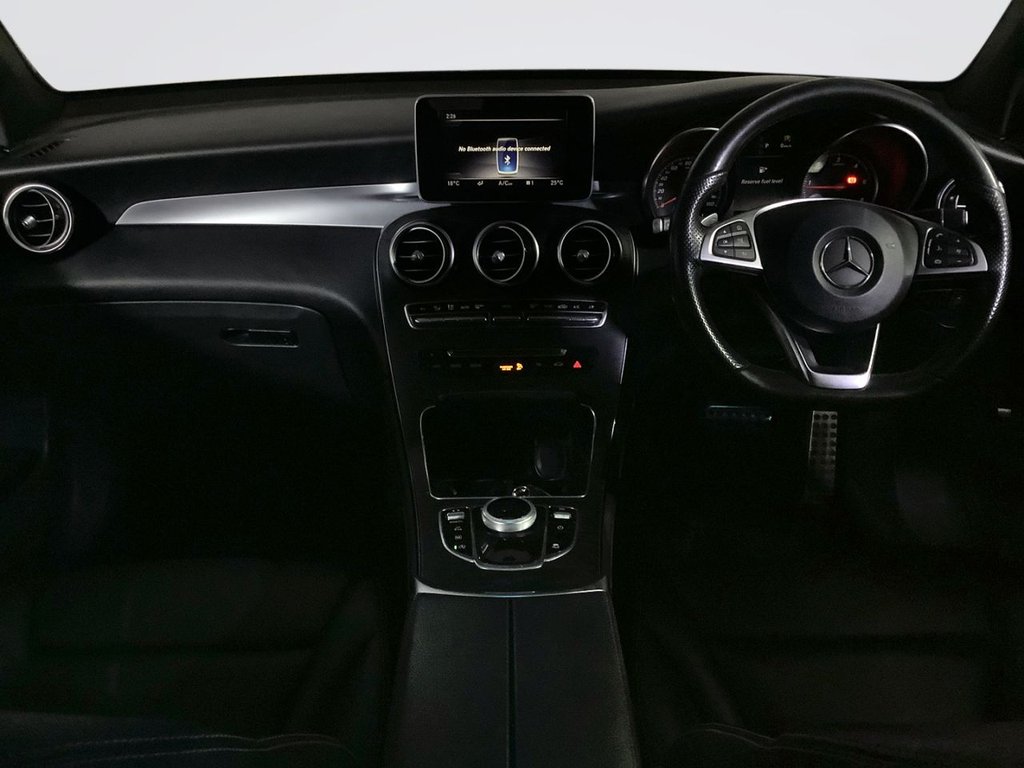 Used Mercedes-Benz GLC 2018 for sale - 76376208: Photo 3