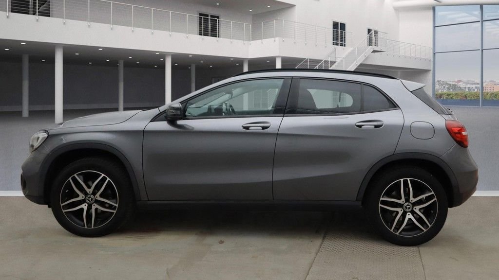 Used Mercedes-Benz GLA 2019 for sale - 77250286: Photo 12