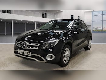 Used Mercedes-Benz GLA 2018 for sale - 77660201: Photo
