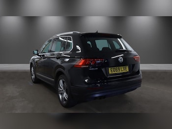 Used Volkswagen Tiguan 2019 for sale - 78682498: Photo