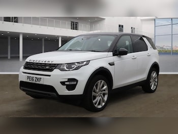 Used Land Rover Discovery Sport 2016 for sale - 76228995: Photo 2