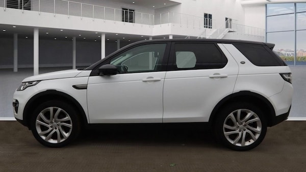 Used Land Rover Discovery Sport 2016 for sale - 76228995: Photo 6