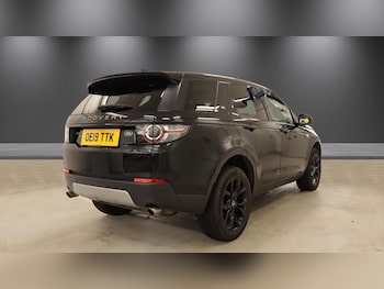 Used Land Rover Discovery Sport 2019 for sale - 79322815: Photo