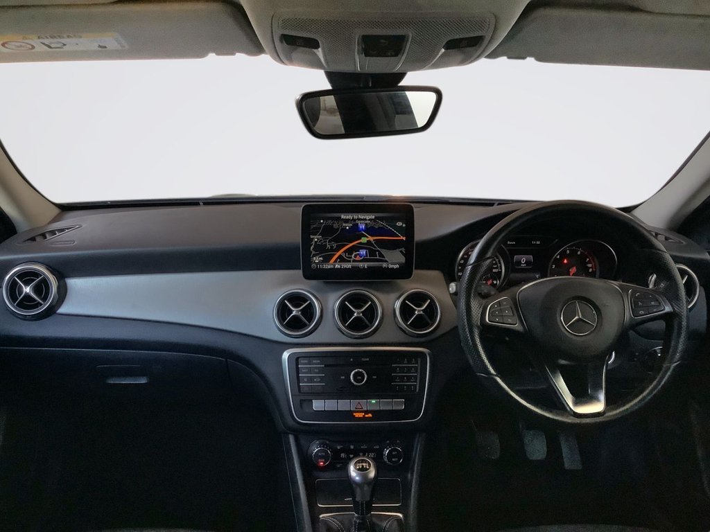 Used Mercedes-Benz GLA 2018 for sale - 77820707: Photo 3