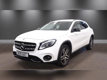 Used Mercedes-Benz GLA 2019 for sale - 78986116: Photo
