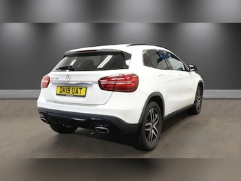 Used Mercedes-Benz GLA 2019 for sale - 78986116: Photo