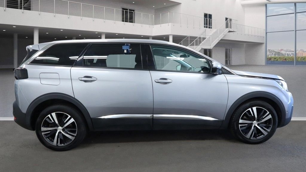 Used Peugeot 5008 2020 for sale - 77806032: Photo 11